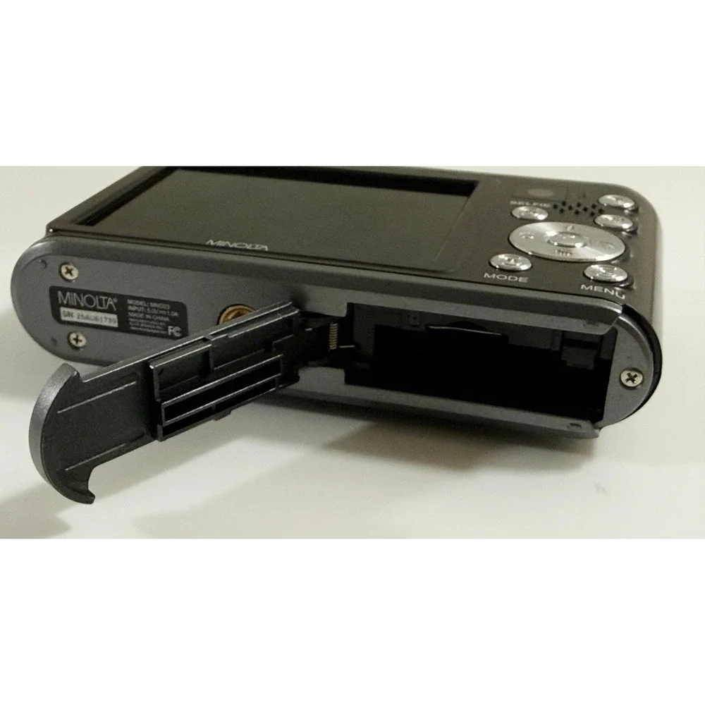 Minolta MND23 Digital Camera Black 4K Ultra HD 48MP Bundle